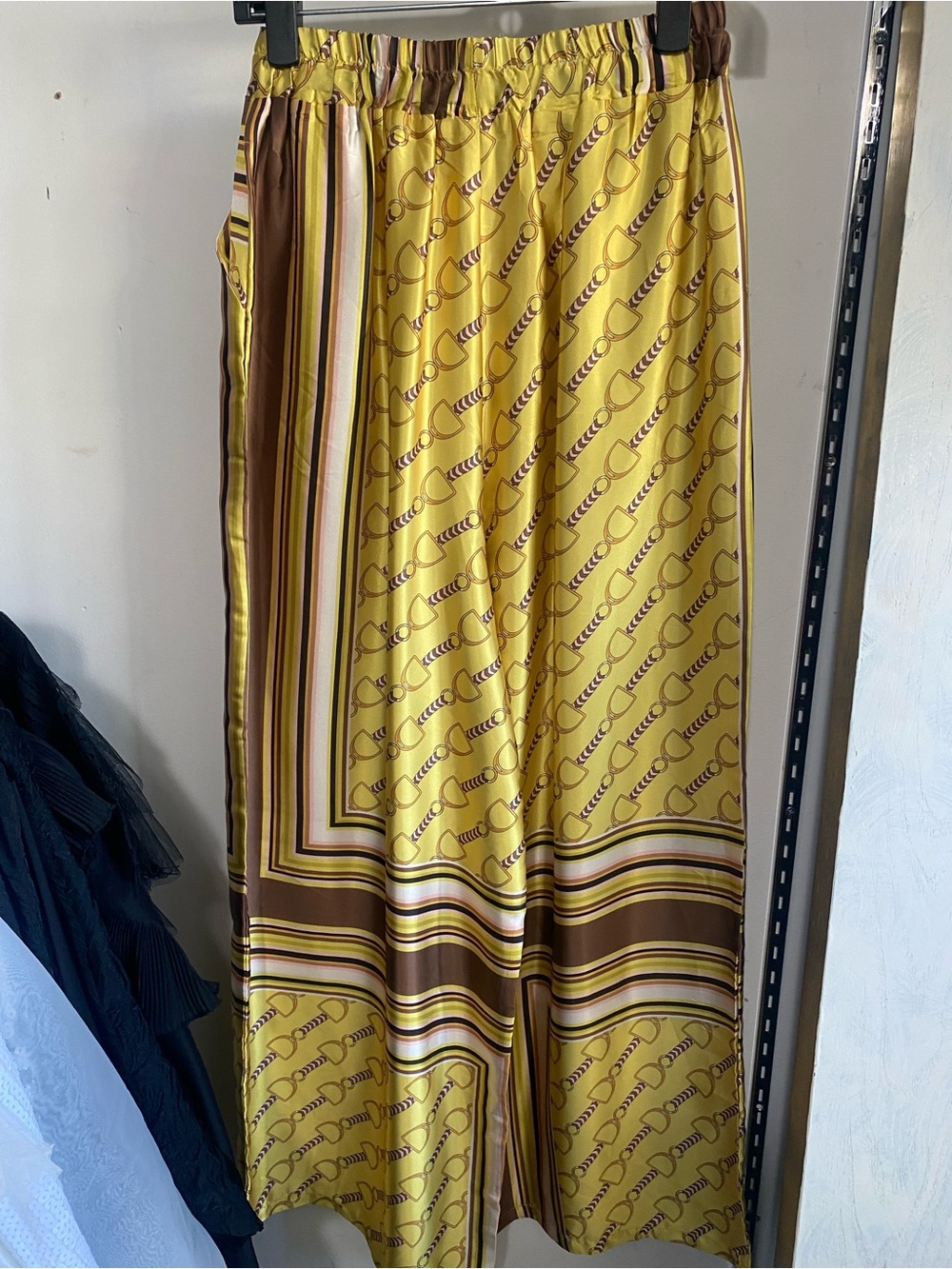 Yellow Patterned Satin Maxi pants